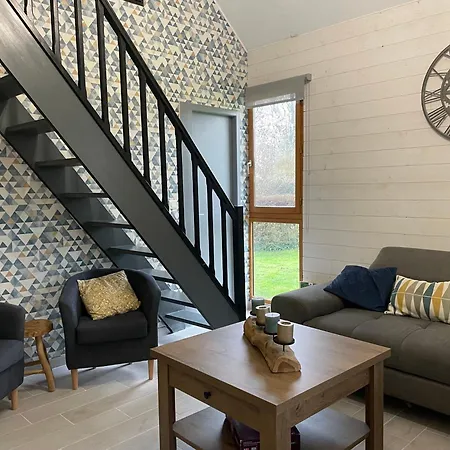 Chaleureux Dans Domaine Privé Signy-le-Petit