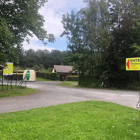 Chaleureux Dans Domaine Privé Signy-le-Petit