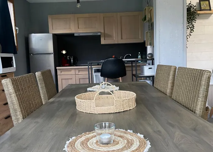 Chaleureux Dans Domaine Prive *